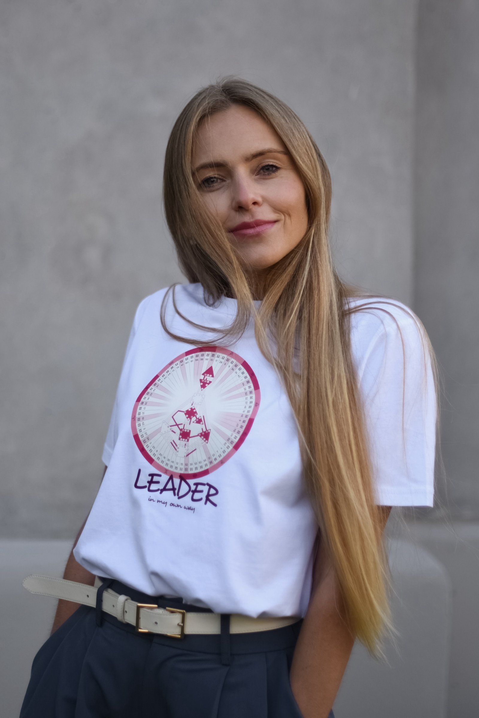 Marškinėliai „Leader in my own way", rožinis karjeros potencialo žemėlapis + PDF aprašas